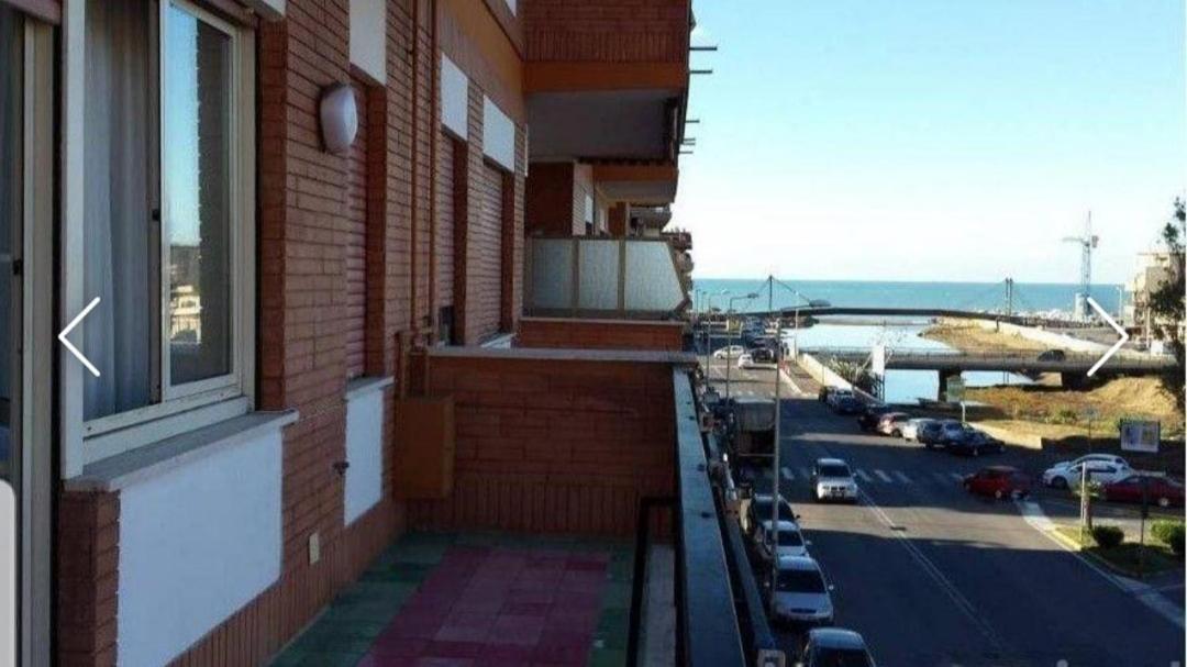 Appartamento Vista Mare Ladispoli Esterno foto